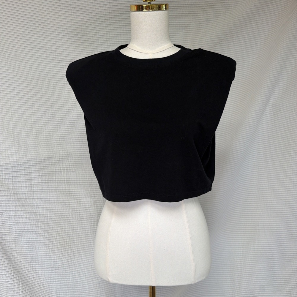 BABATON Aritzia Woman Black Muscle Tee Shoulder Pad Cropped Top Boxy XS